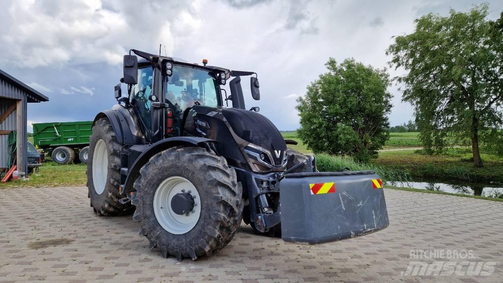 Valtra Q 305 Traktorit