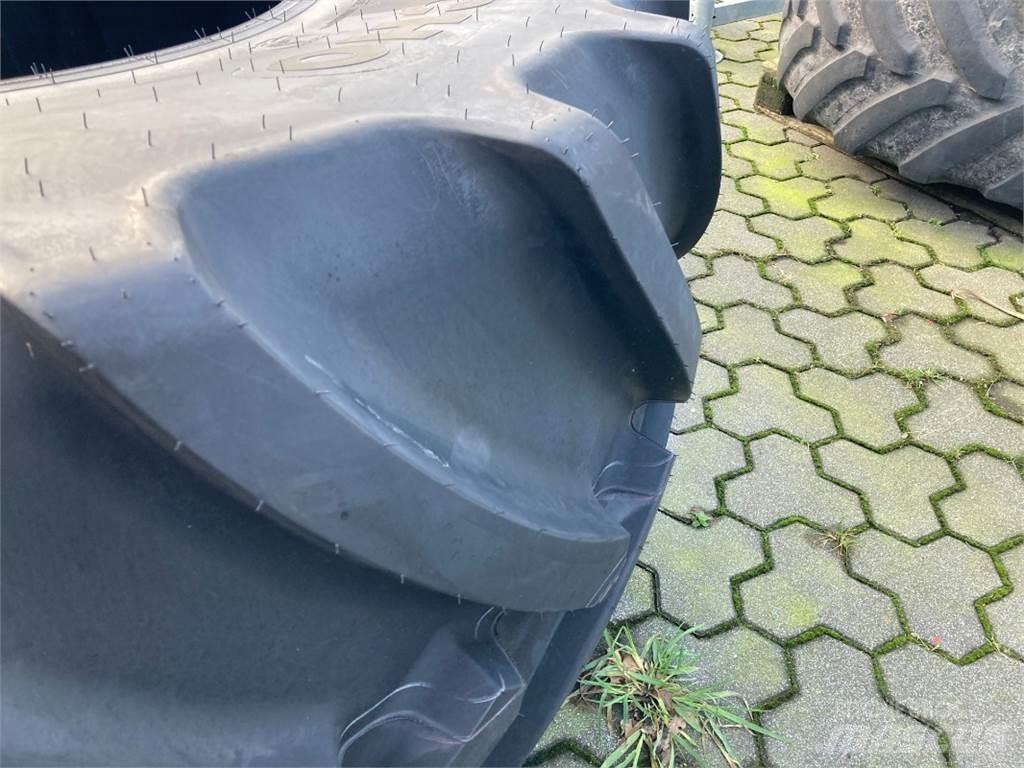 Mitas 1x 900/60R38 Renkaat ja vanteet