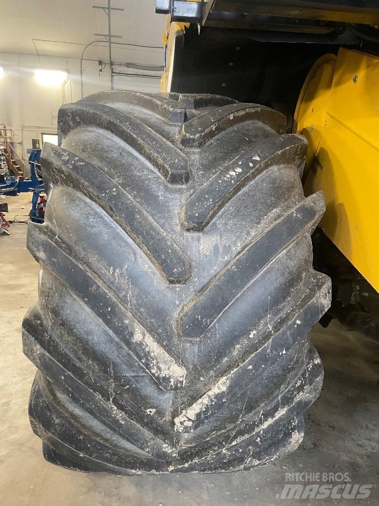 New Holland CX7.80 Leikkuupuimurit