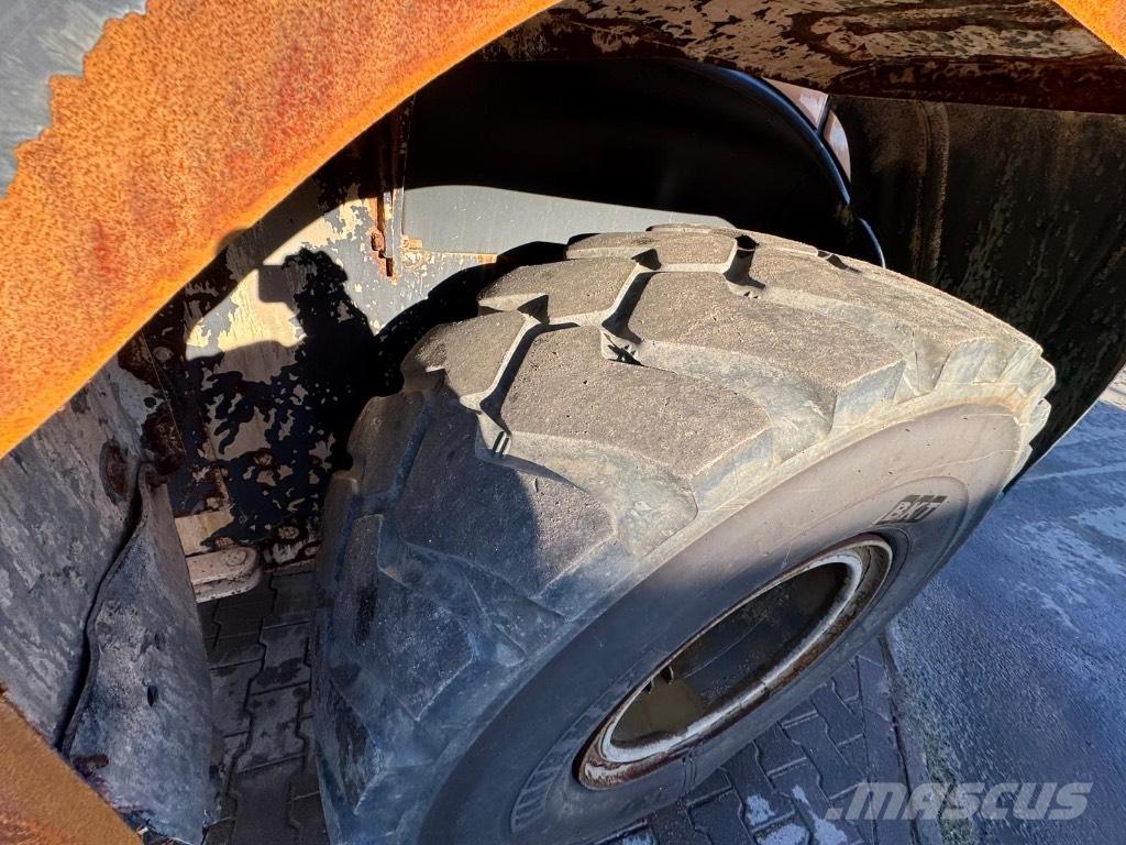 CASE 921 G Pyöräkuormaajat