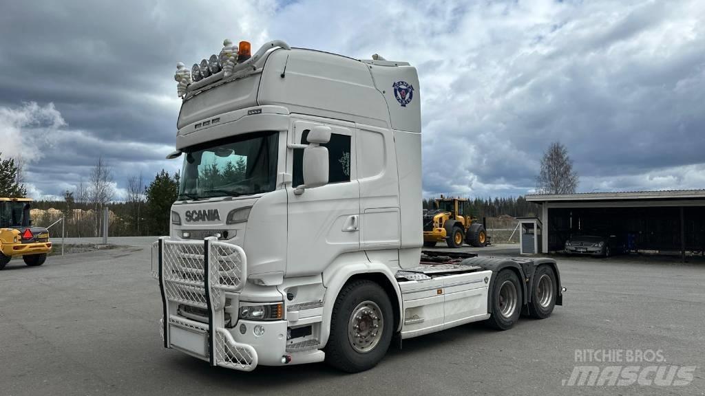 Scania R 580 Vetopöytäautot