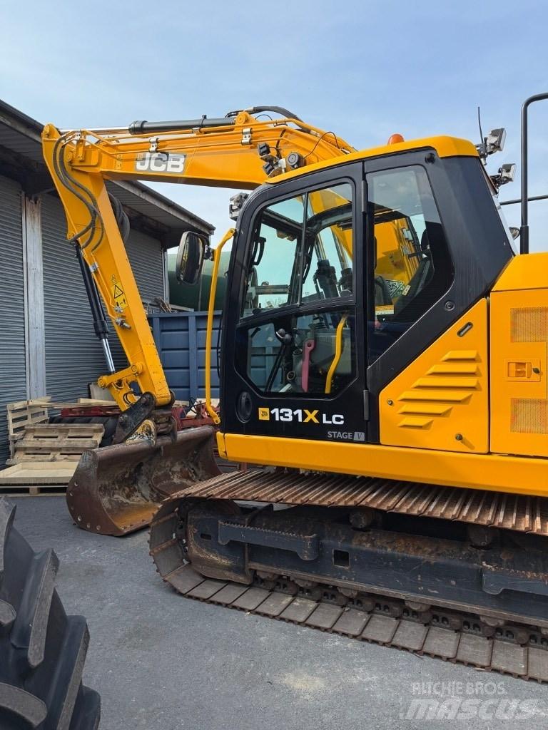 JCB 131X L SV Telakaivukoneet