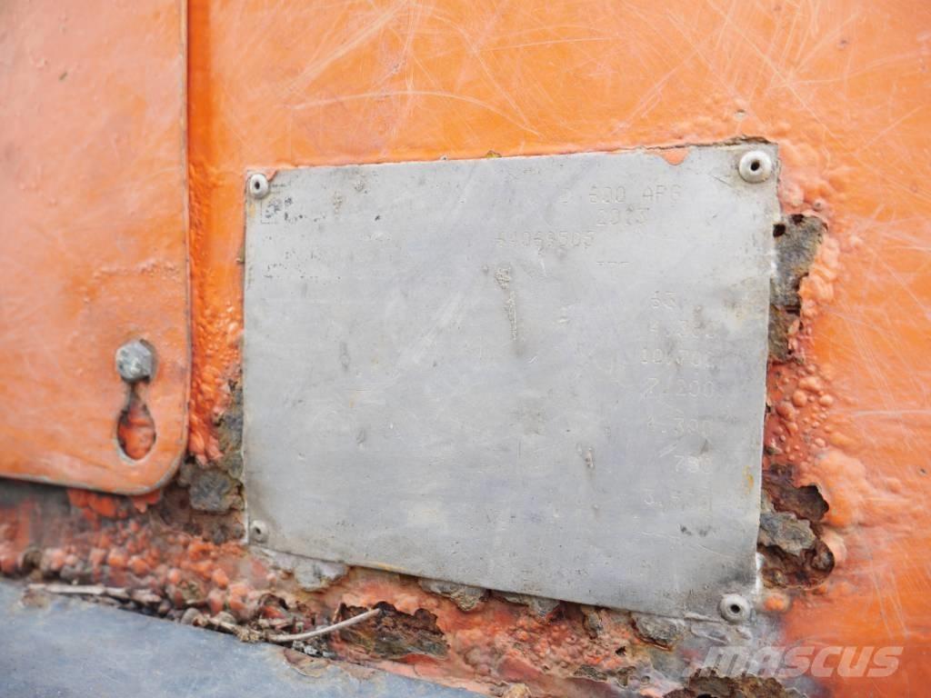 Ausa D 600 APG Minidumpperit