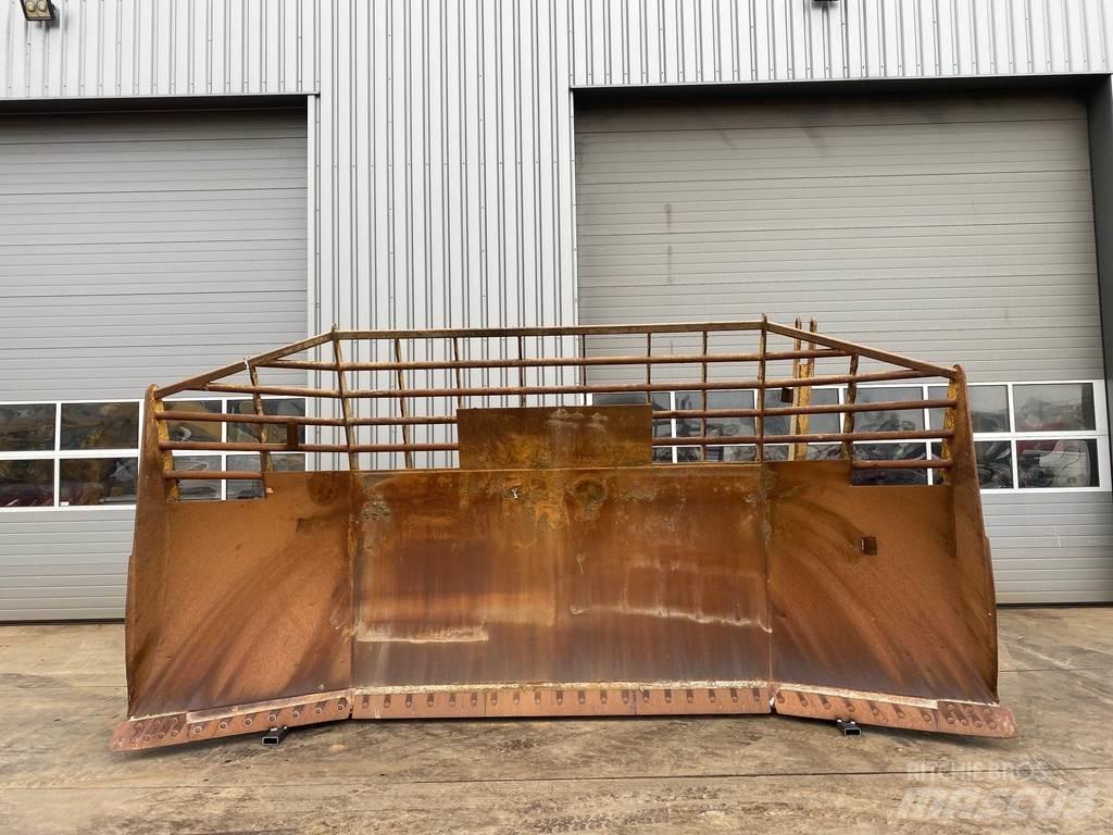 CAT D9U Blade Puskulevyt