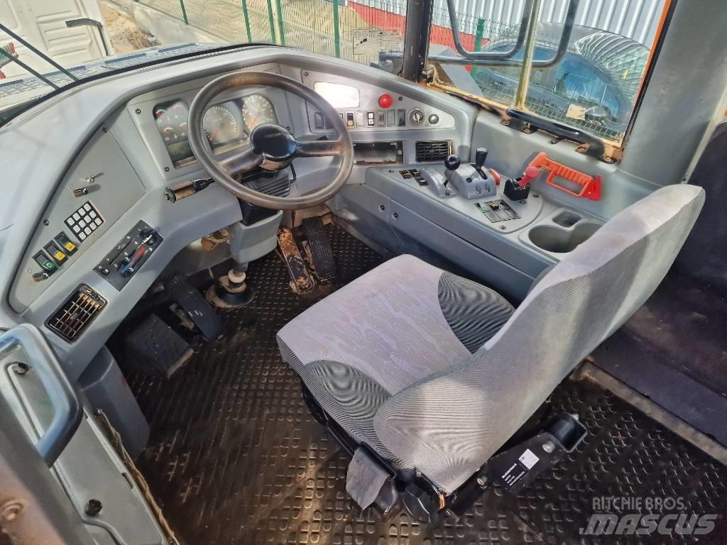 Volvo A 25 D Dumpperit