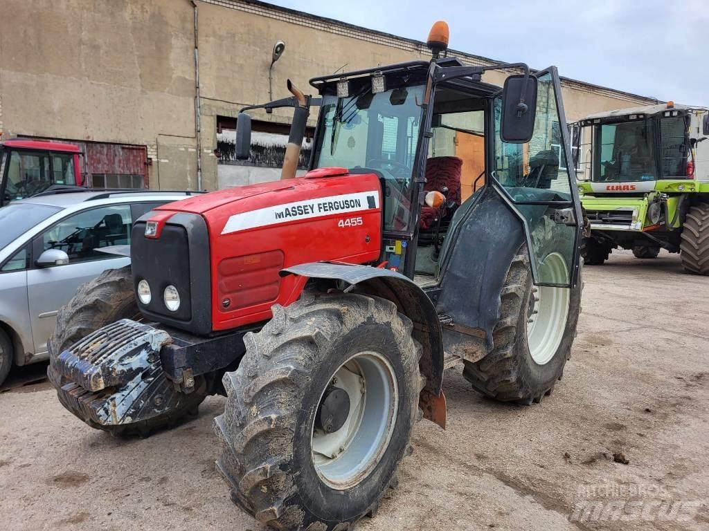 Massey Ferguson 4455 Traktorit
