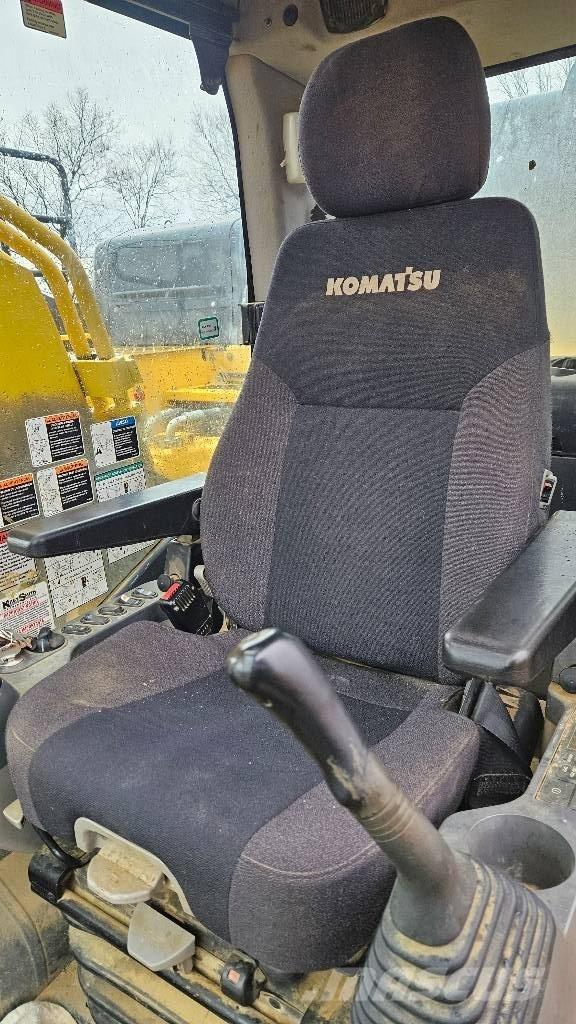 Komatsu PC 490 LC-11 Telakaivukoneet