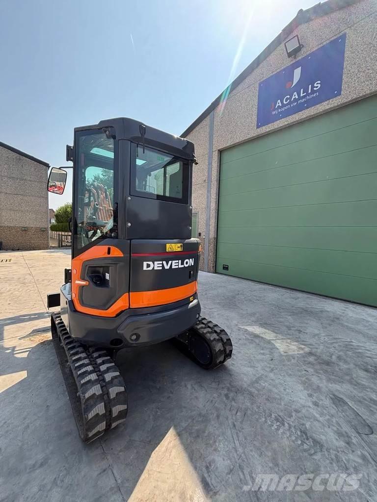 Doosan DX27Z-7 Minikaivukoneet < 7t