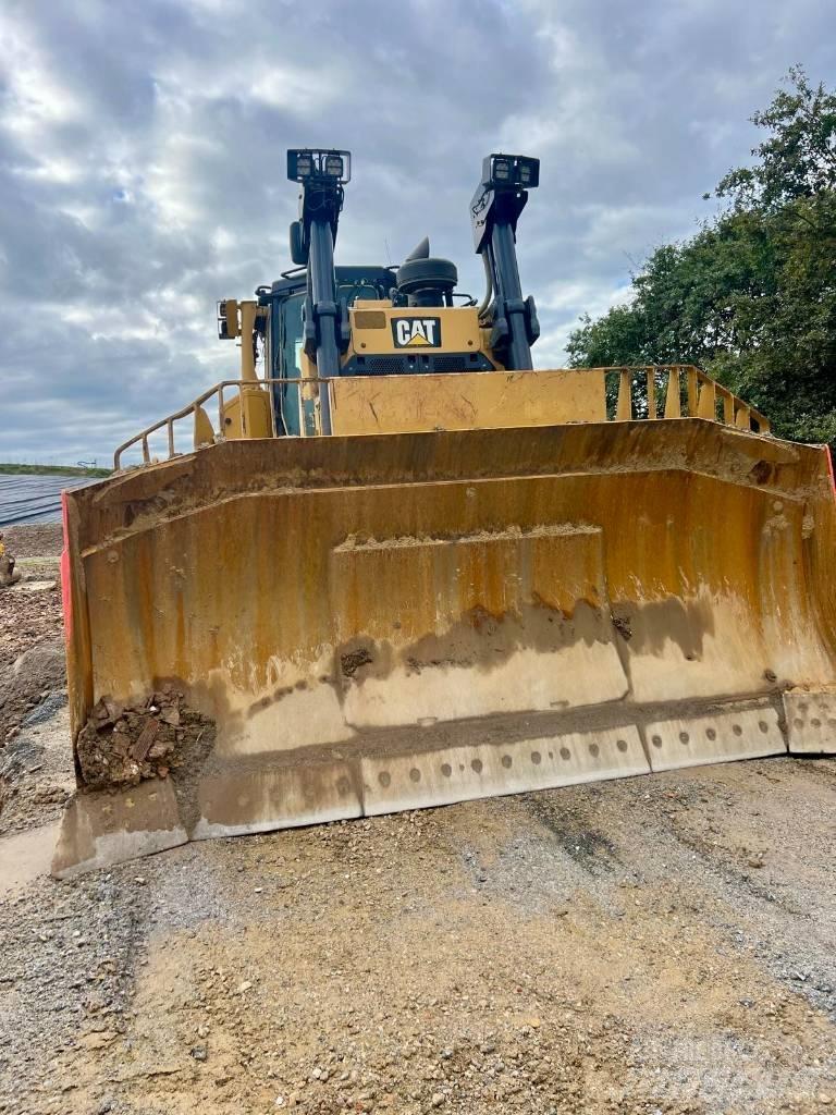 CAT D 8 T Telaketjupuskutraktorit