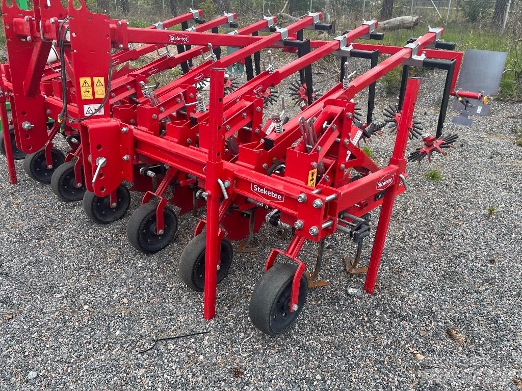 Steketee EC-Weeder 5 Riviväliharat