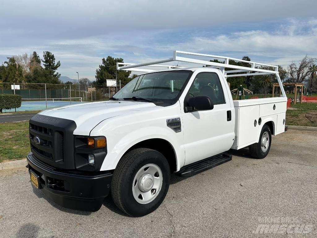 Ford F 250 SD Lava-autot