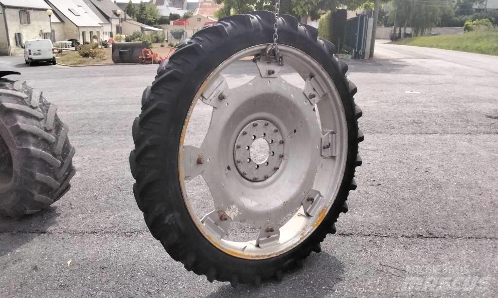 Kleber 9.5R48 Renkaat ja vanteet