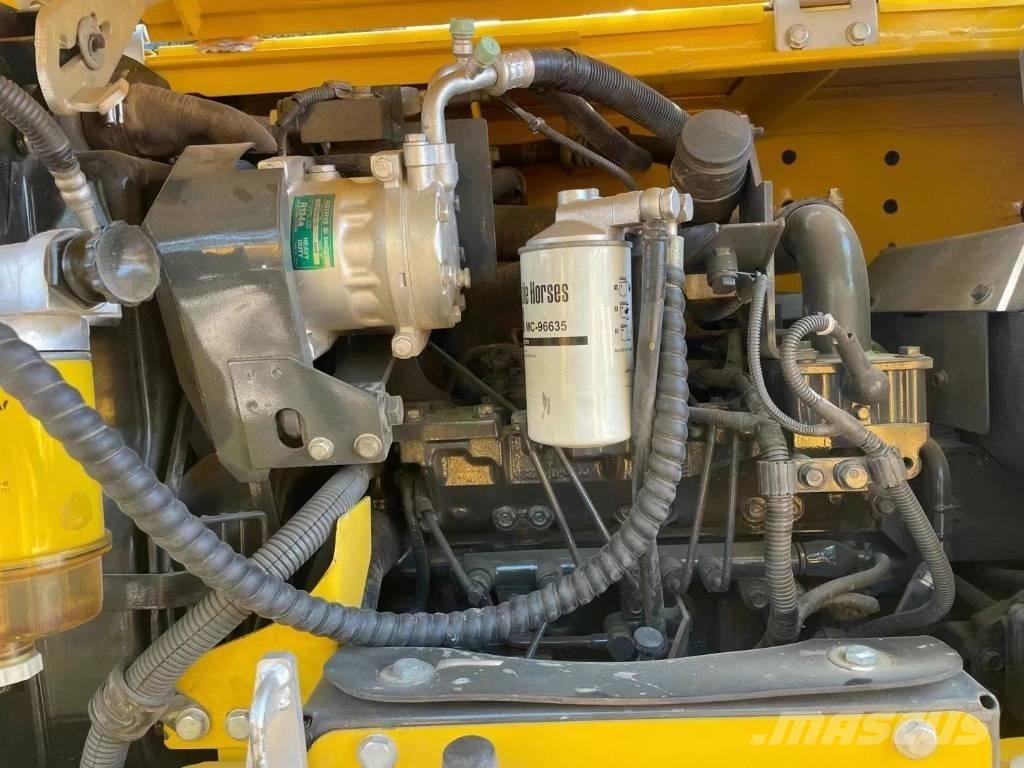 Komatsu PC70-8 Midikaivukoneet 7t - 12t