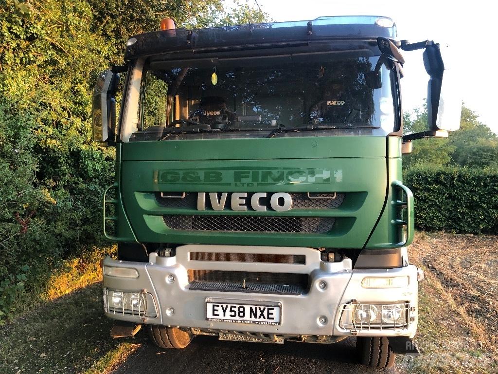 Iveco AD 260 T33 Sora- ja kippiautot