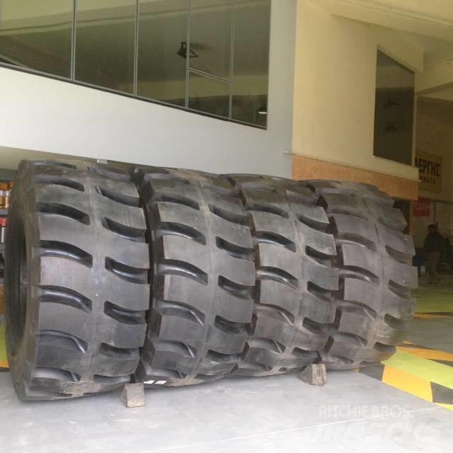 Goodyear 3565R33 L5 Renkaat ja vanteet