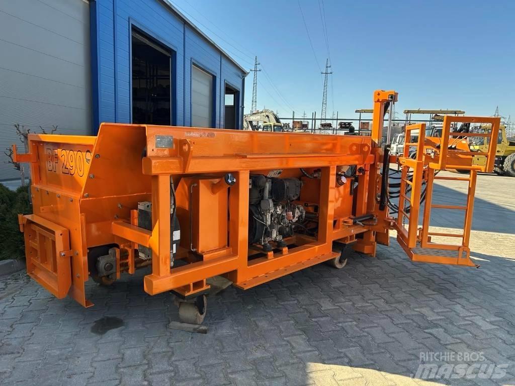 Strassmayr BF 290 Asfalttikoneet
