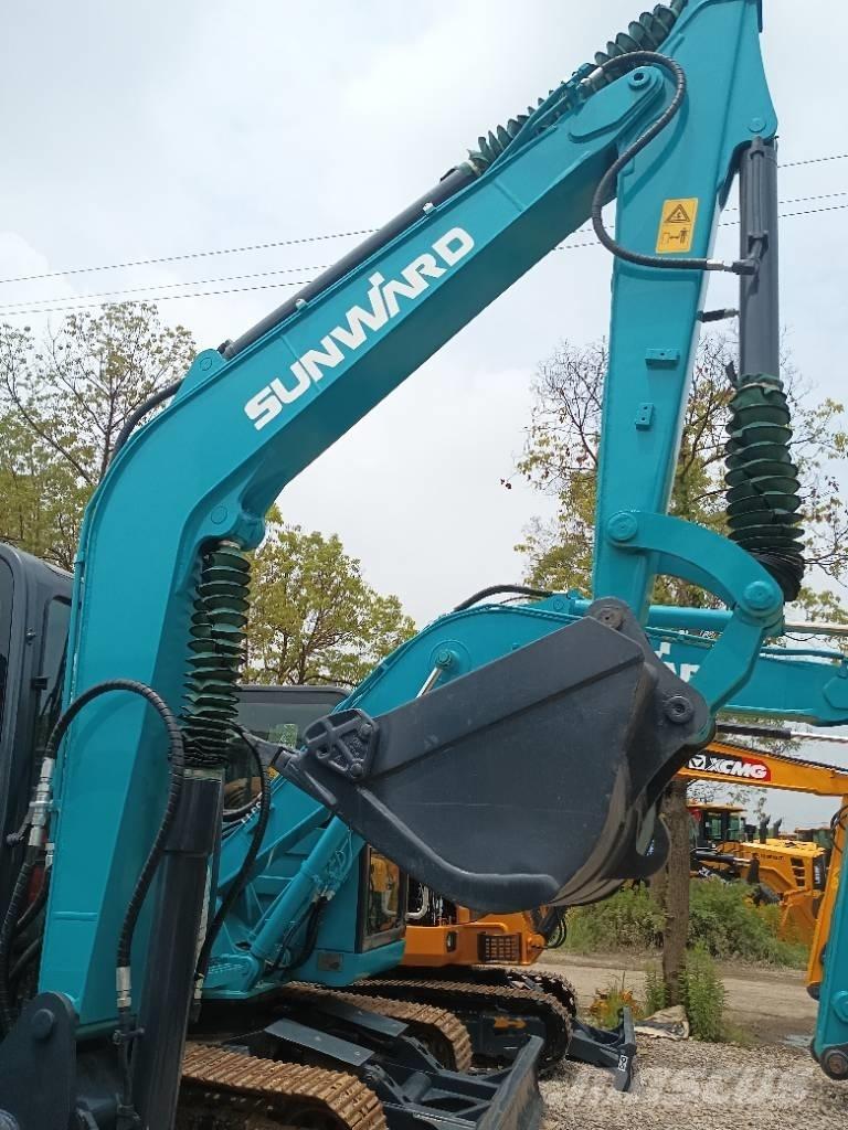 Sunward SWE 60 E Minikaivukoneet < 7t