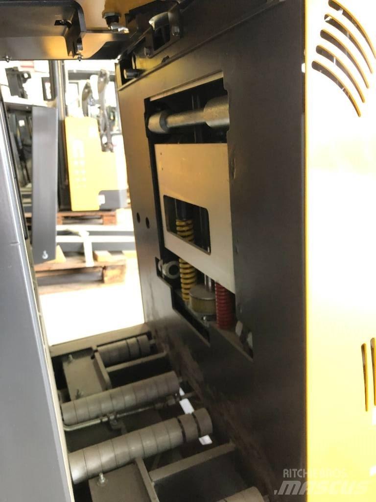 Atlet PLP200P Lavansiirtotrukit ajotasolla