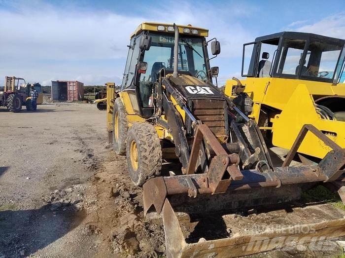CAT 432D Kaivurikuormaajat