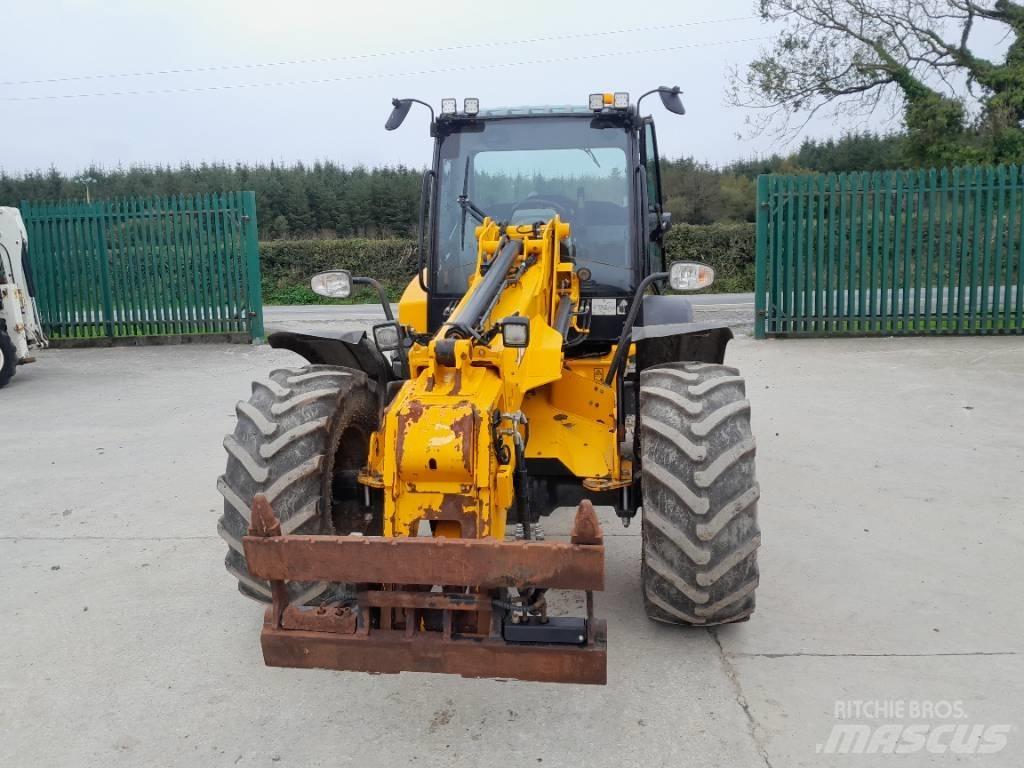 JCB TM 320 S Maatalouskurottajat