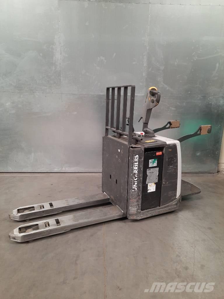 UniCarriers PMR 200 Lavansiirtotrukit ajotasolla