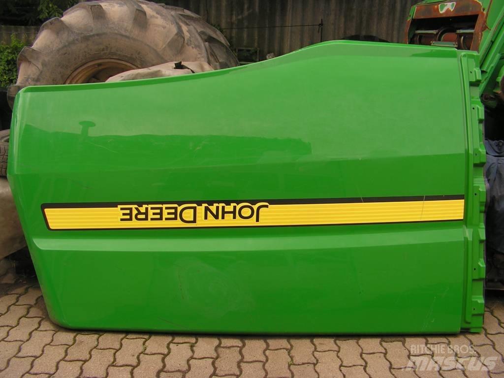 John Deere T 660 Alusta ja jousitus