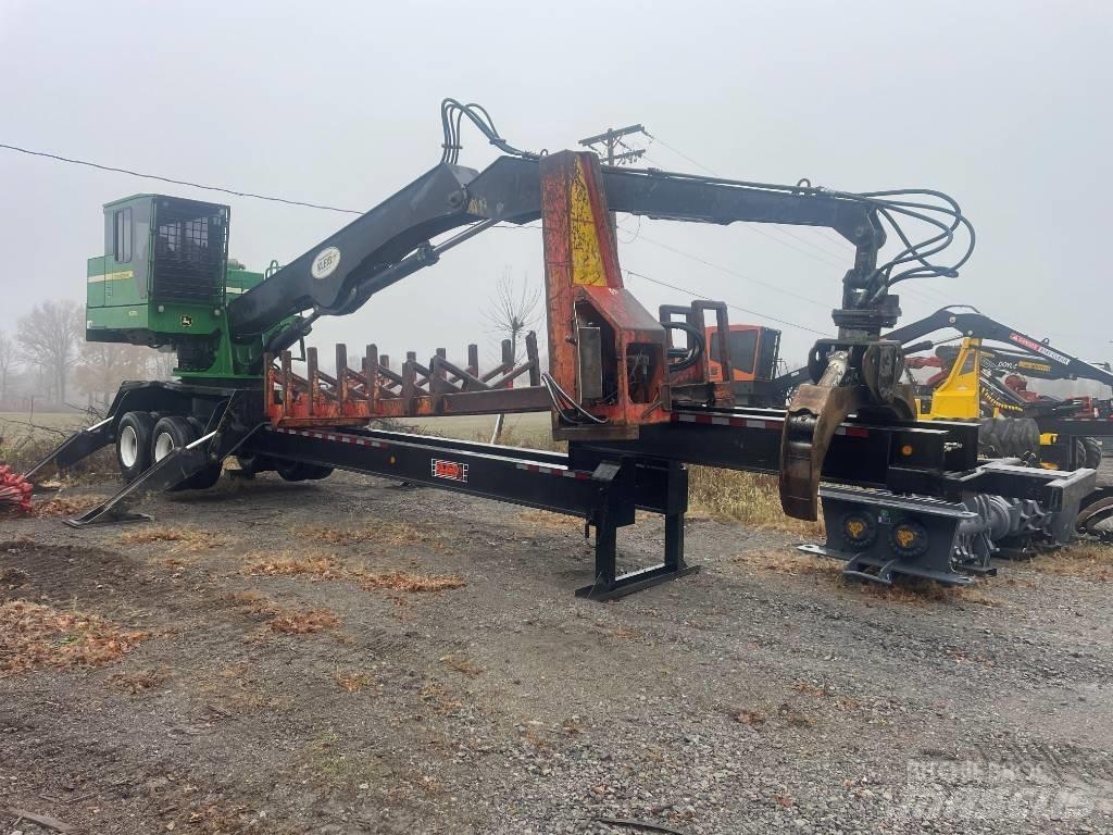 John Deere 437 D Nivelpuomikuormaajat