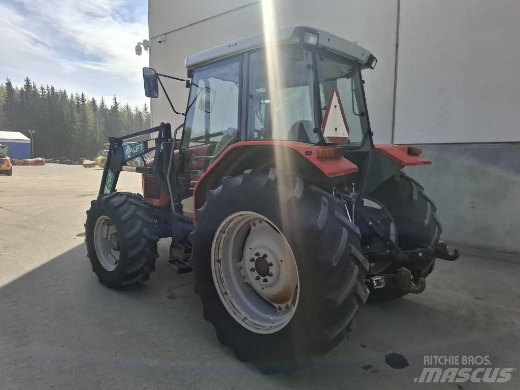Massey Ferguson 4245 Traktorit