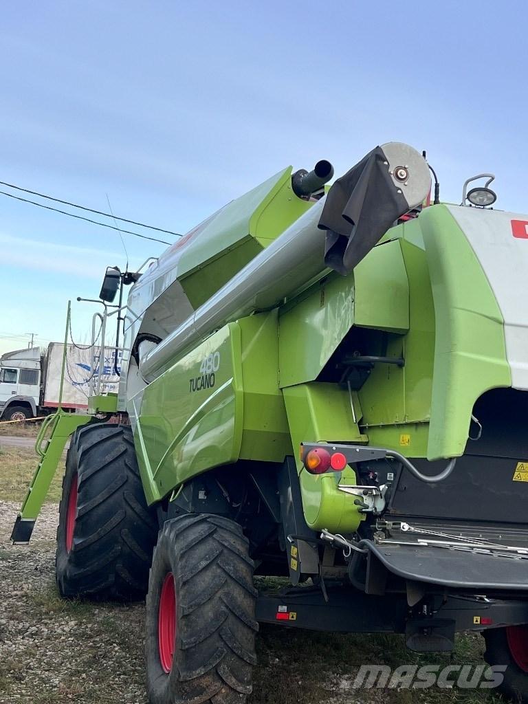 CLAAS Tucano 480 Leikkuupuimurit