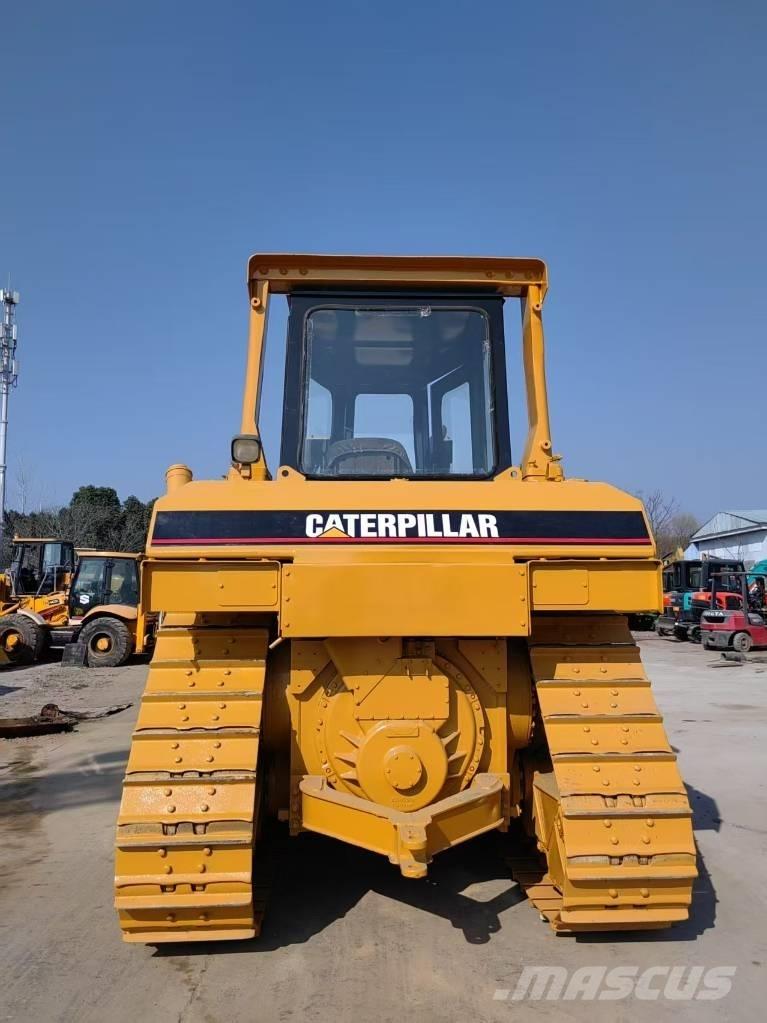 CAT D 6 R Tiehöylät