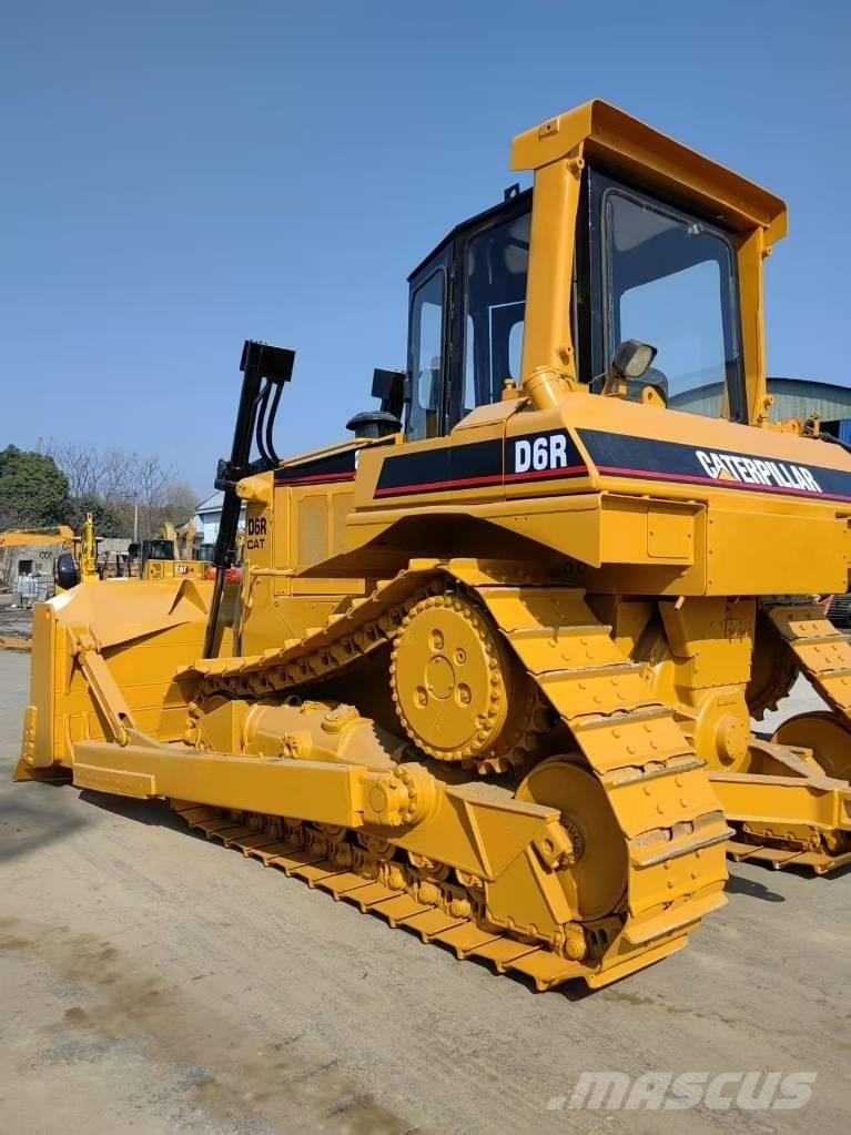CAT D 6 R Tiehöylät