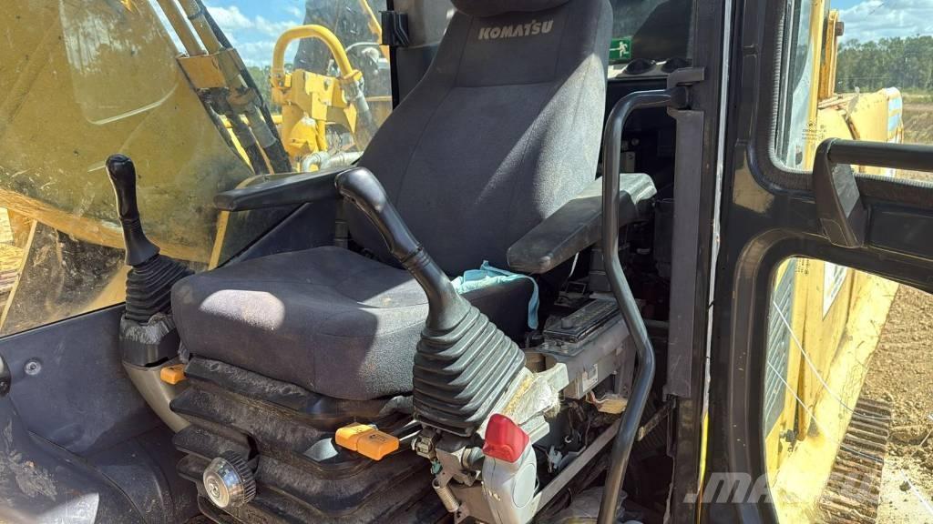 Komatsu 2012 Tela-alustaiset nosturit