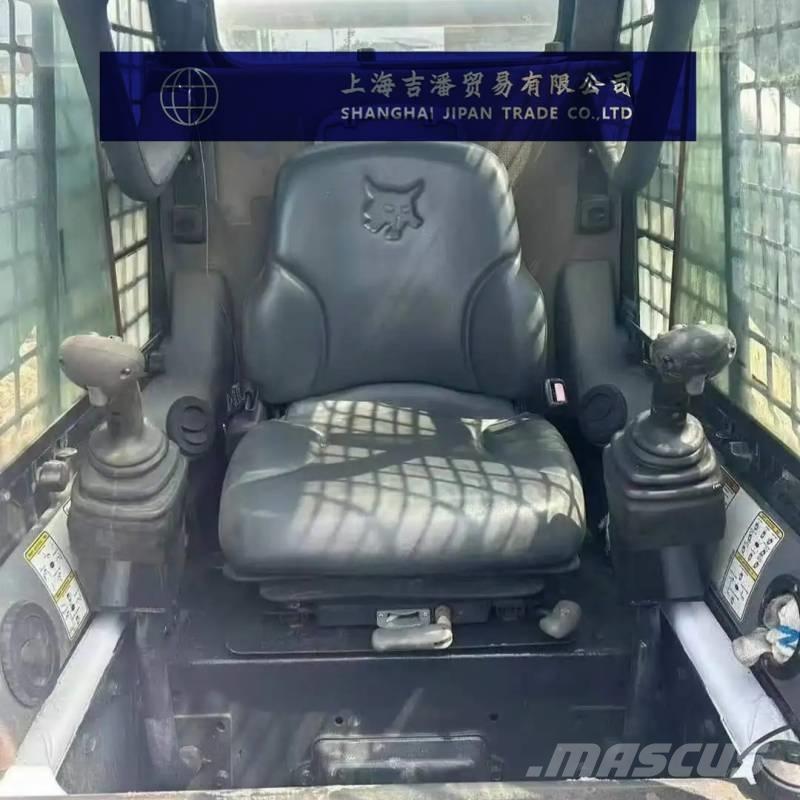 Bobcat S 330 Liukuohjatut kuormaajat