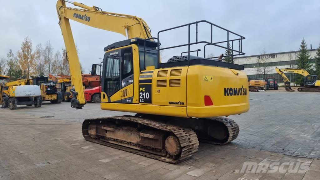 Komatsu PC 210 LC-11 Telakaivukoneet