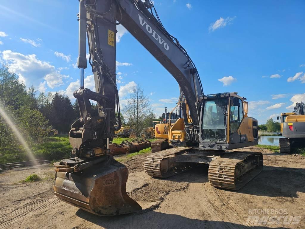 Volvo EC220EL Telakaivukoneet