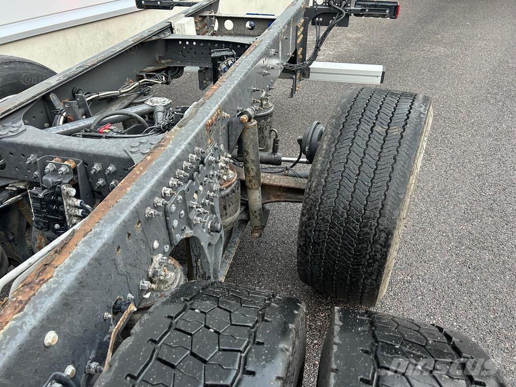 Volvo FH Kuorma-autoalustat