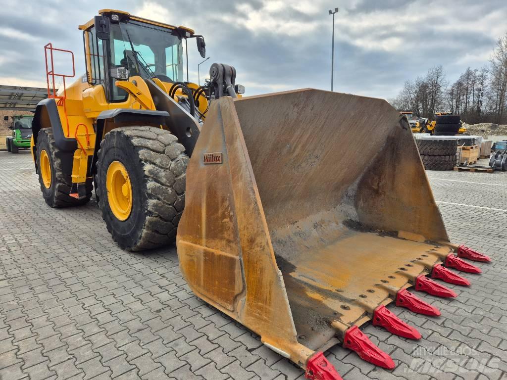 Volvo L 180 H Pyöräkuormaajat