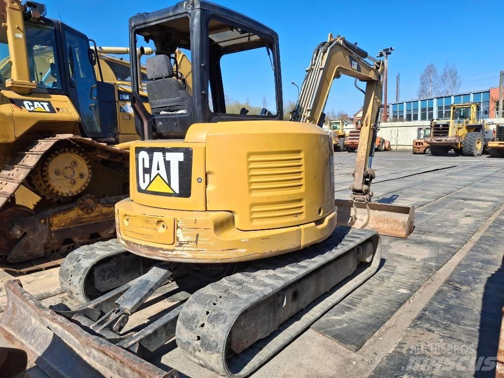 CAT 305 Minikaivukoneet < 7t