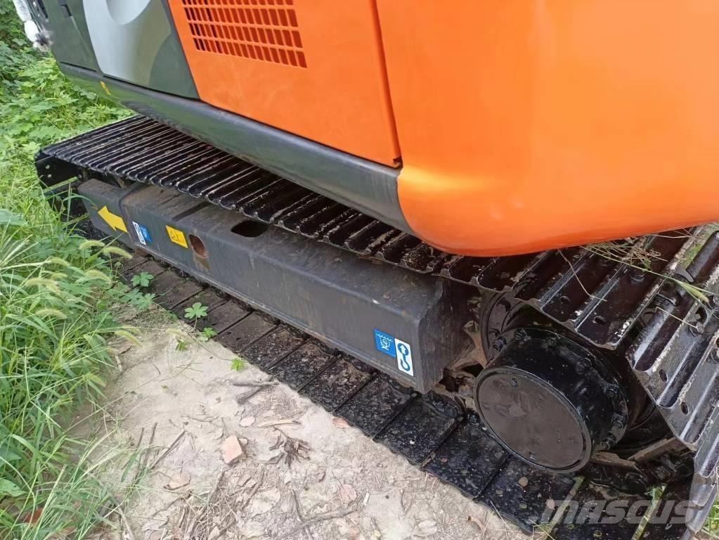 Hitachi ZX70 Minikaivukoneet < 7t