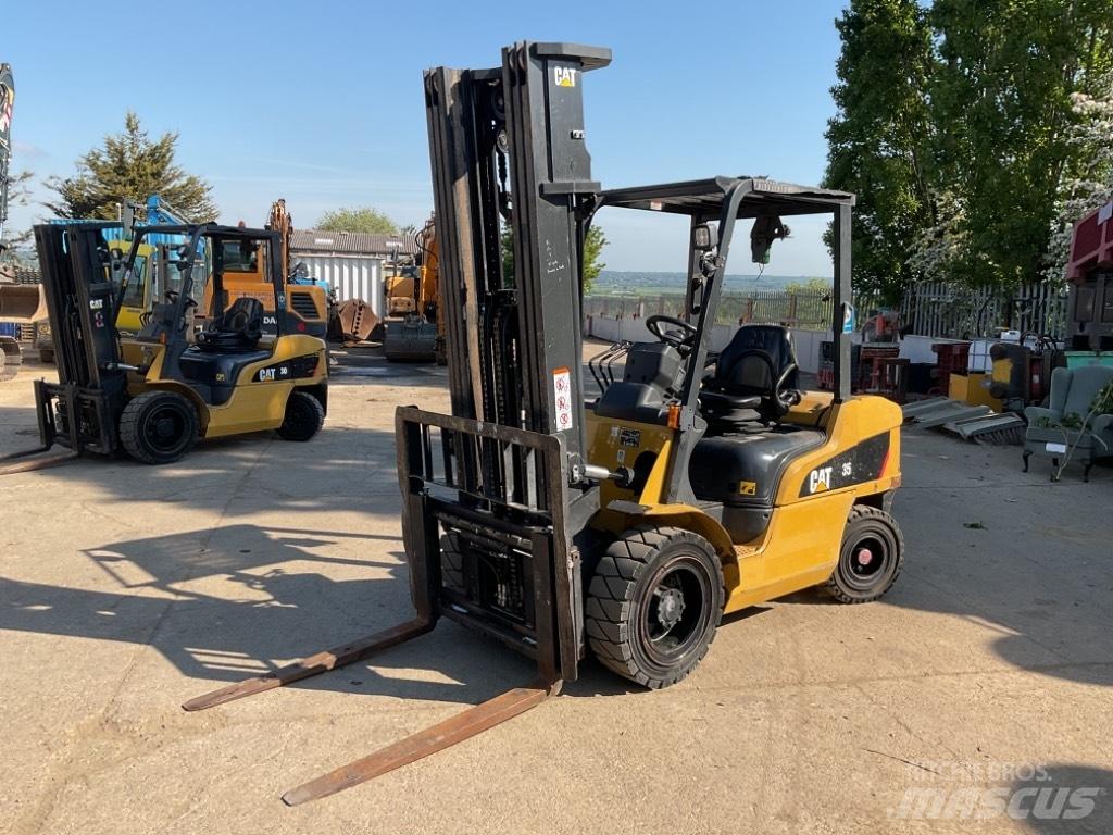 CAT DP35NT Dieseltrukit
