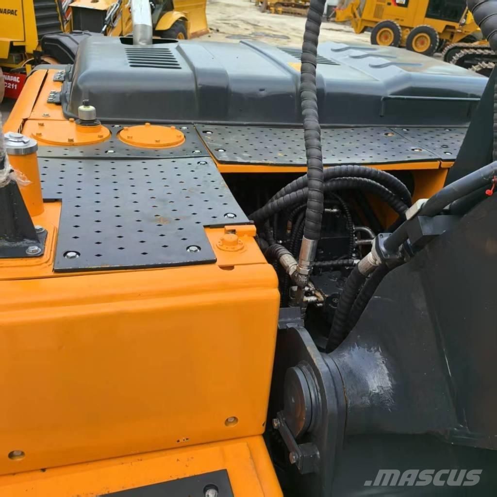 Hyundai r220lc-9s Midikaivukoneet 7t - 12t