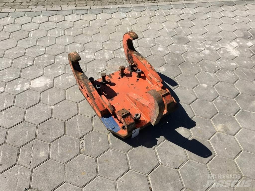  SMP-ANBAUPLATTE Pikakytkimet