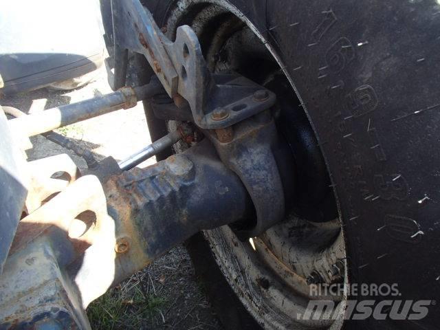 New Holland 8670 Traktorit