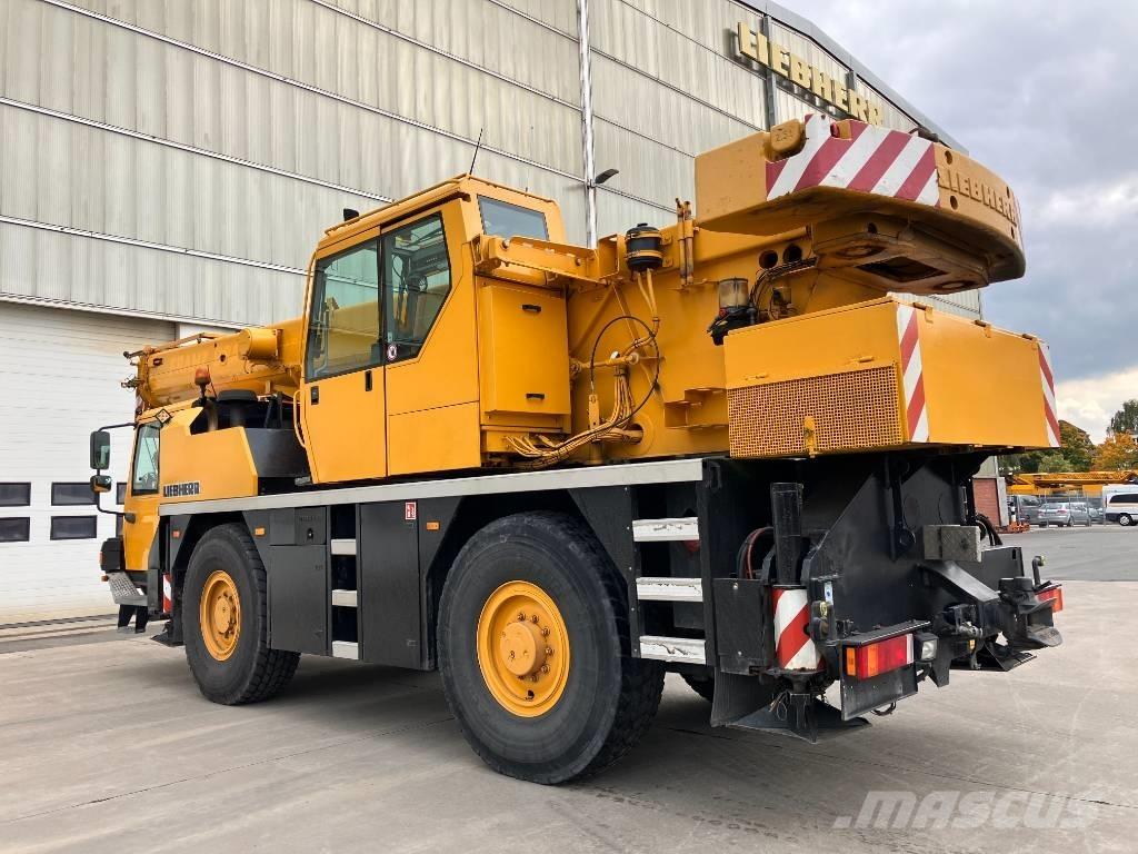 Liebherr LTM 1030-2 Mobiilinosturit