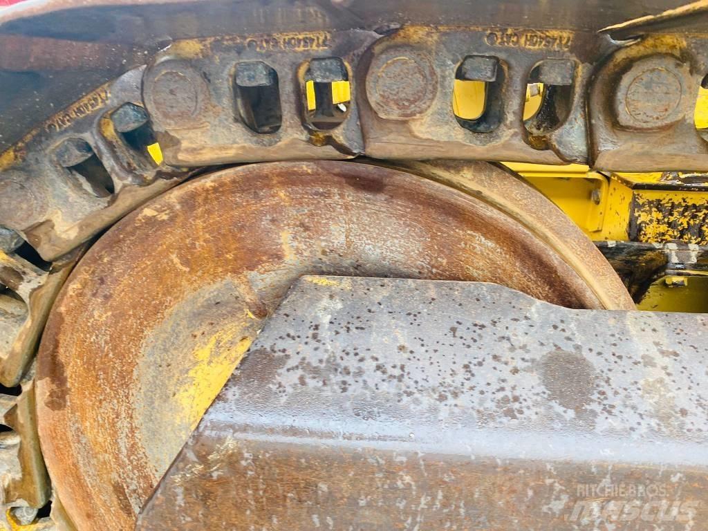 CAT 953 C Telakuormaajat