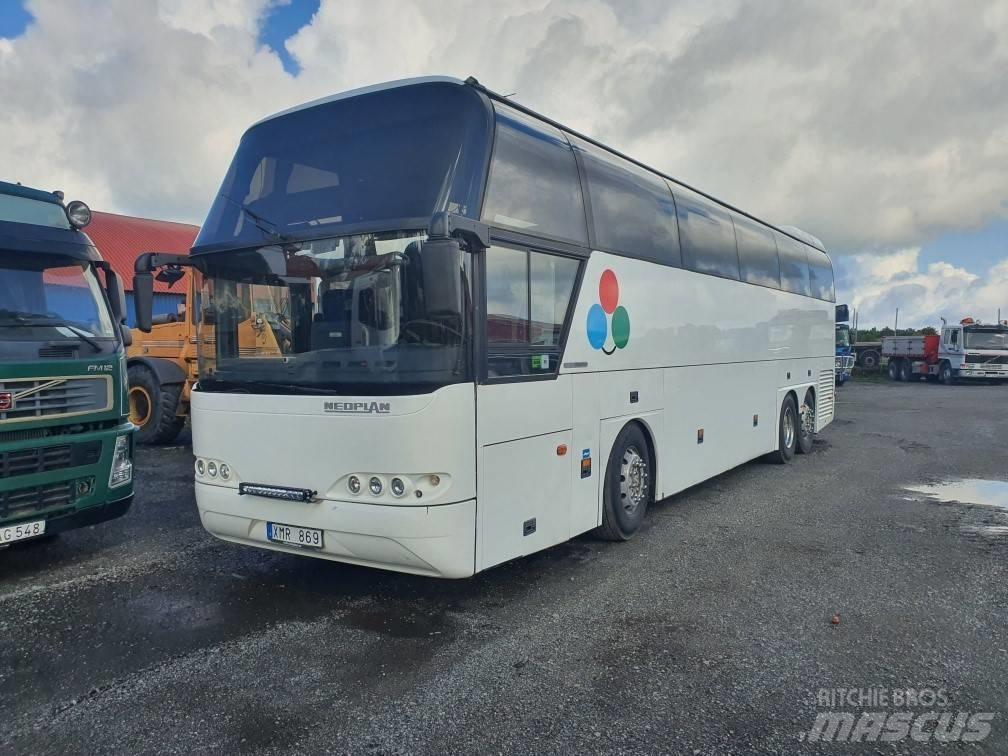 Neoplan city Turistibussit