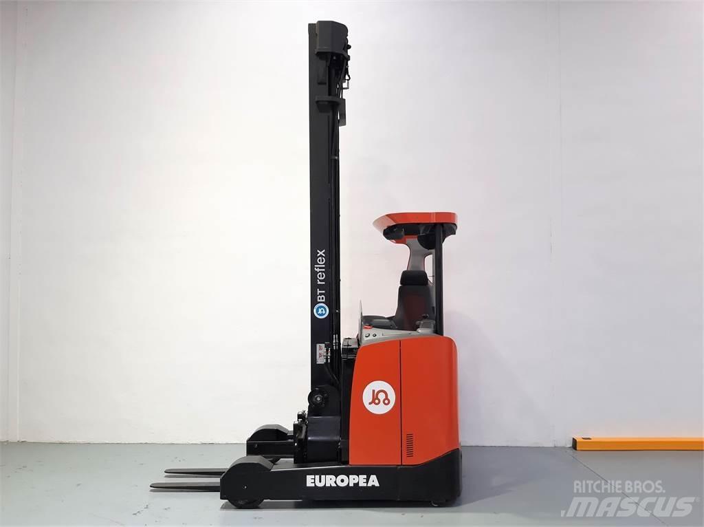 BT RRE 180 E Työntömastotrukit