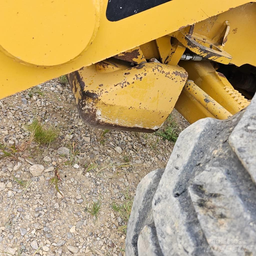 CAT 430E IT Kaivurikuormaajat