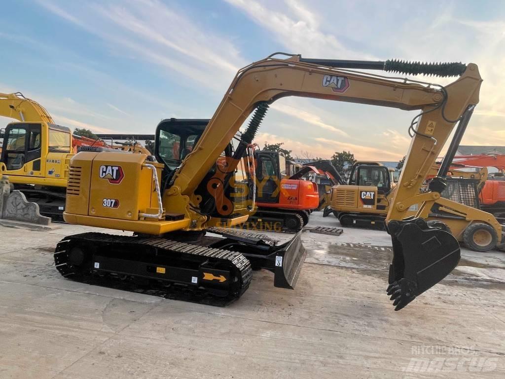 CAT 307 E Midikaivukoneet 7t - 12t