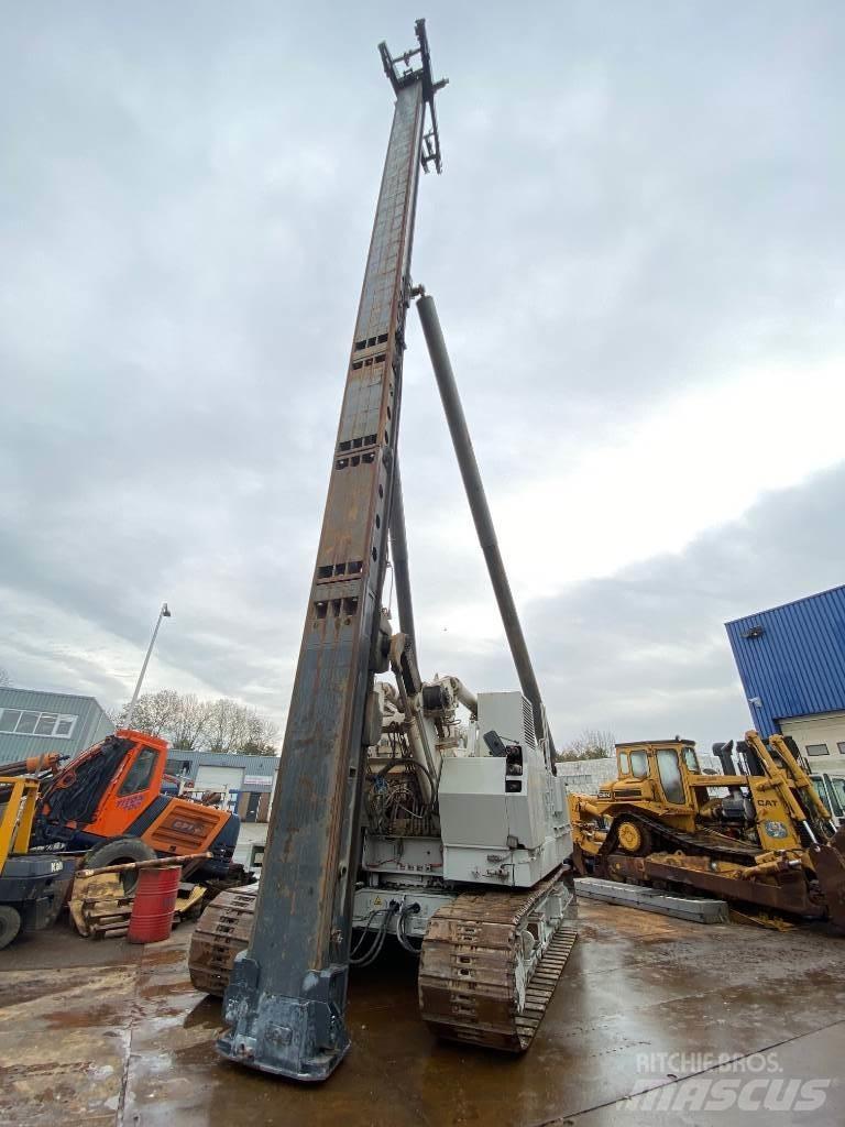 Hitachi KH 150-3 Paalutuskoneet